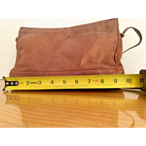 The Sak Leather Crossbody Adjustable Strap Purse - Picture 11 of 13